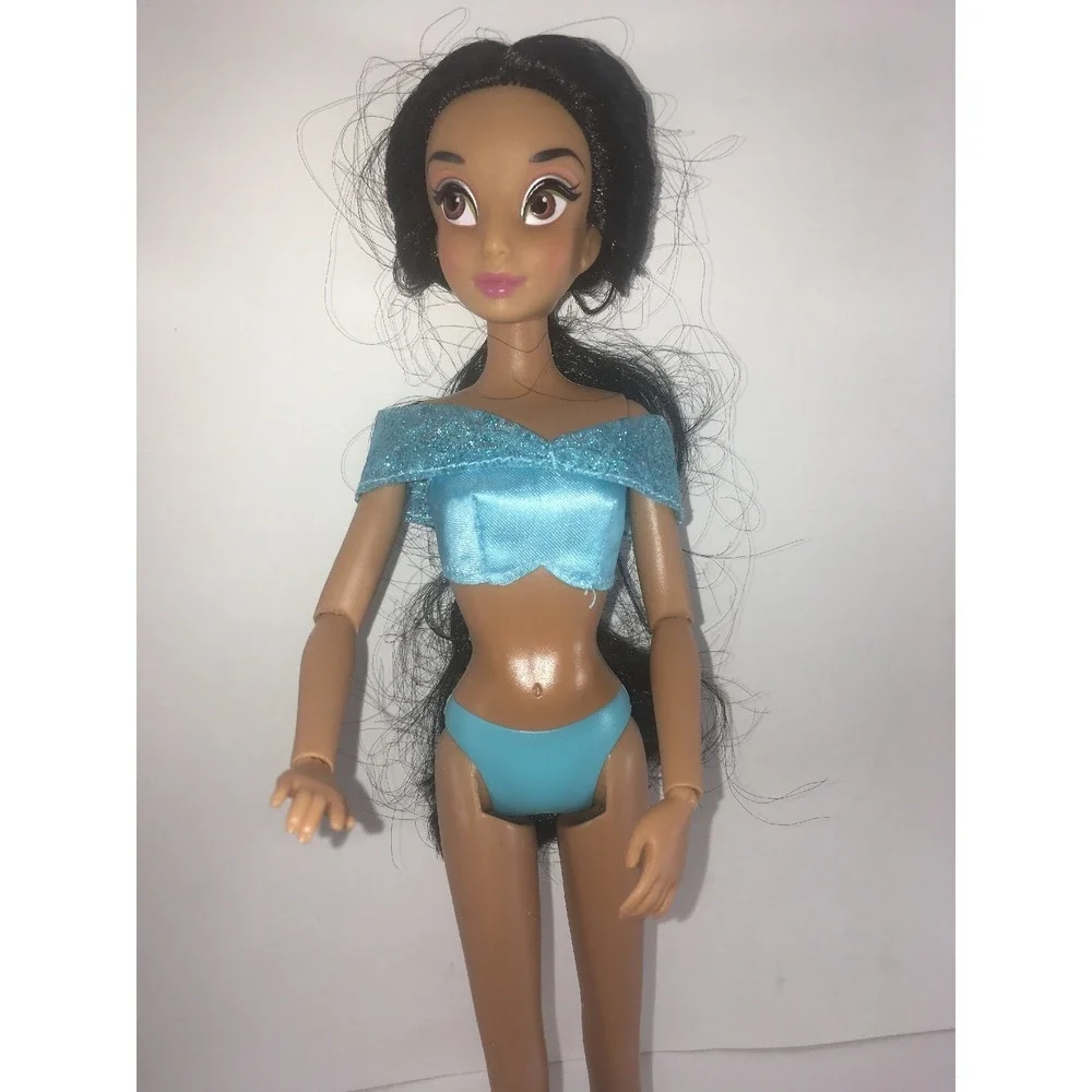 Disney Aladdin jasmine doll 11 Inches See Photos